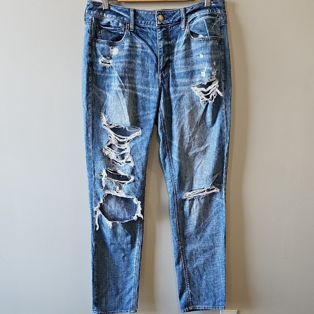 American Eagle Outfitters Size 12 Distressed Style Blue Skinny Jeans